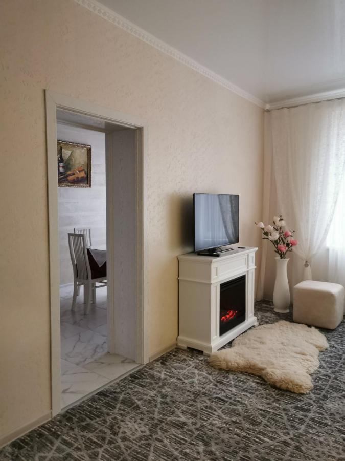 Monte-Kristo Hotel Каменец-Подольский Экстерьер фото