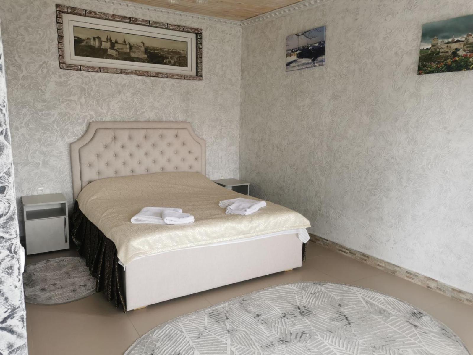 Monte-Kristo Hotel Каменец-Подольский Экстерьер фото
