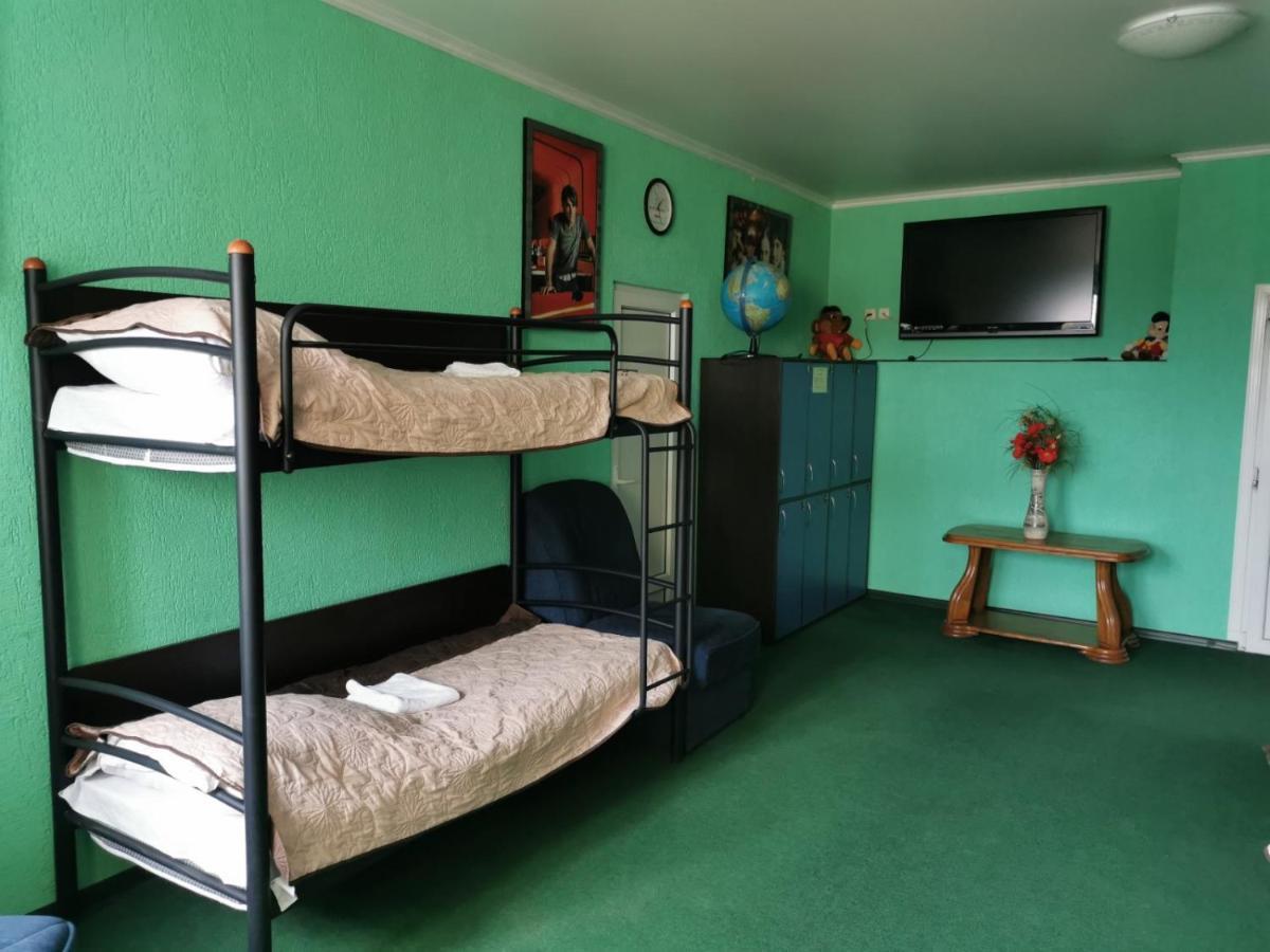 Monte-Kristo Hotel Каменец-Подольский Экстерьер фото